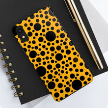 画像をギャラリービューアに読み込む, ‘Yellow with Black dots’ Phone Cases