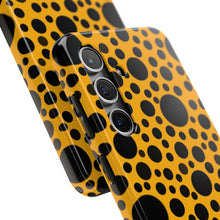 画像をギャラリービューアに読み込む, ‘Yellow with Black dots’ Phone Cases