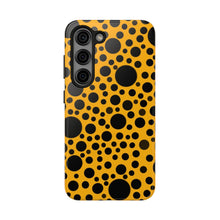 画像をギャラリービューアに読み込む, ‘Yellow with Black dots’ Phone Cases
