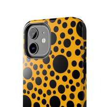 画像をギャラリービューアに読み込む, ‘Yellow with Black dots’ Phone Cases