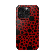 画像をギャラリービューアに読み込む, ‘Red with Black dots’ Phone Cases