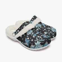 画像をギャラリービューアに読み込む, Blue flower-Lined Clogs