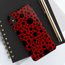 画像をギャラリービューアに読み込む, ‘Red with Black dots’ Phone Cases