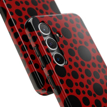 画像をギャラリービューアに読み込む, ‘Red with Black dots’ Phone Cases