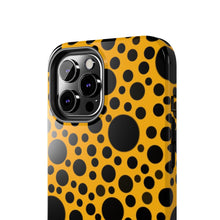 画像をギャラリービューアに読み込む, ‘Yellow with Black dots’ Phone Cases