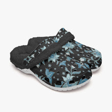 画像をギャラリービューアに読み込む, Blue flower-Lined Clogs