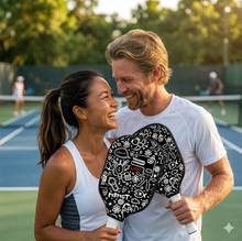 画像をギャラリービューアに読み込む, 'Everything is Perfect on Black’ Pickleball racket cover