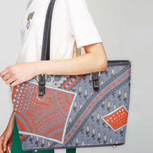 Load image into Gallery viewer, 586. ‘Sunday’ Large Leather Tote Bag