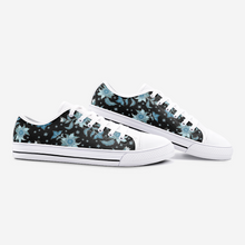 Load image into Gallery viewer, Blue Flower -Unisex Low Top Canvas Shoes