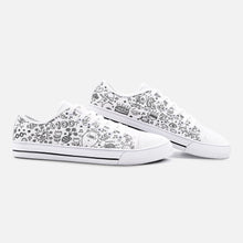 Load image into Gallery viewer, 100%- Unisex Low Top Canvas Shoes