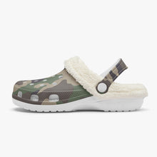 画像をギャラリービューアに読み込む, Camo-Lined  Clogs
