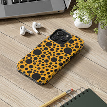 画像をギャラリービューアに読み込む, Yellow with black dots - Phone Cases
