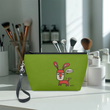 Load image into Gallery viewer, &#39;A6 Zipper Sling Bag
