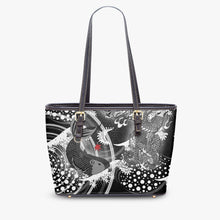 画像をギャラリービューアに読み込む, 586. Large Leather Tote Bag for Women Toryu mon black
