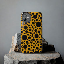 画像をギャラリービューアに読み込む, Yellow with black dots - Phone Cases
