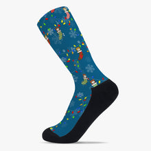 Load image into Gallery viewer, Holiday Bear with snow - Socks
