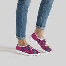 Load image into Gallery viewer, Happy Bird- Women&#39;s Slip-On
