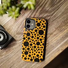 画像をギャラリービューアに読み込む, Yellow with black dots - Phone Cases
