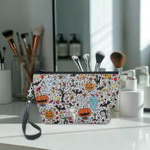 画像をギャラリービューアに読み込む, 288. Zipper Makeup Bag with Wrist Strap Halloween- zipper strap bag
