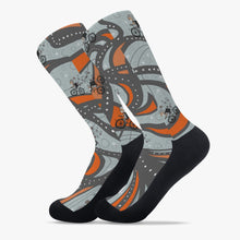 Load image into Gallery viewer, &#39;U&#39; Socks
