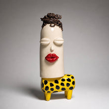 画像をギャラリービューアに読み込む, Human Giraffe ceramic sculpture
