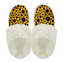 Load image into Gallery viewer, Cotton slippers with fur edges
