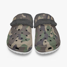 画像をギャラリービューアに読み込む, Camo-Lined  Clogs
