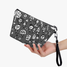 画像をギャラリービューアに読み込む, Friends on the Earth-Zipper Sling Bag
