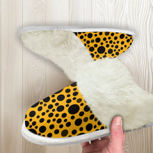 Load image into Gallery viewer, Cotton slippers with fur edges
