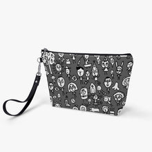 Load image into Gallery viewer, Friends on the Earth-Zipper Sling Bag
