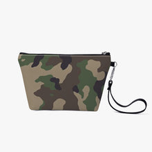 Load image into Gallery viewer, Camo- Zipper Sling  Bag
