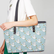 画像をギャラリービューアに読み込む, 586. Large- Leather Tote Bag  Ducks
