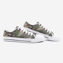 Load image into Gallery viewer, Camo -Low Top Canvas Shoes
