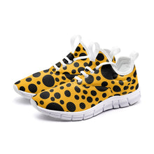 画像をギャラリービューアに読み込む, Yellow with Black dots -Unisex Lightweight Sneaker City Runner
