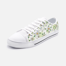 Load image into Gallery viewer, Spring Daisy in Green -Low Top Canvas Shoes
